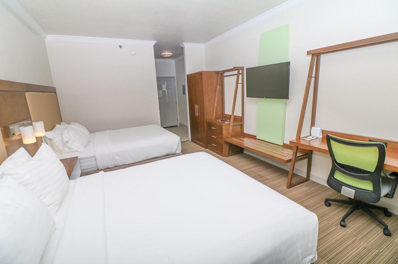 Holiday Inn Express Hotel & Suites Greenville By Ihg Kültér fotó