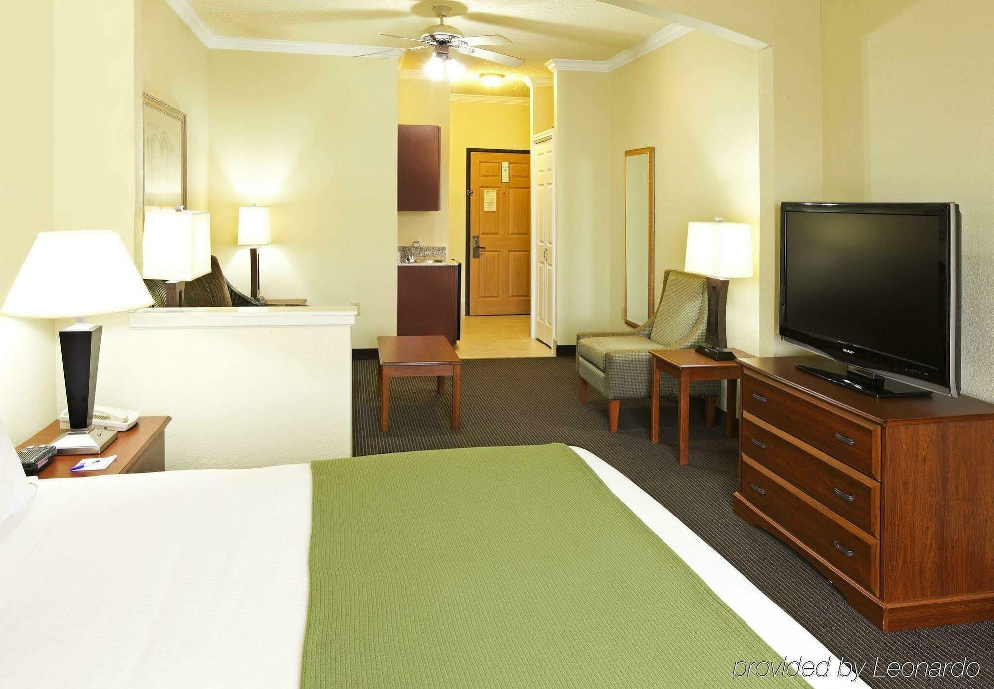 Holiday Inn Express Hotel & Suites Greenville By Ihg Kültér fotó